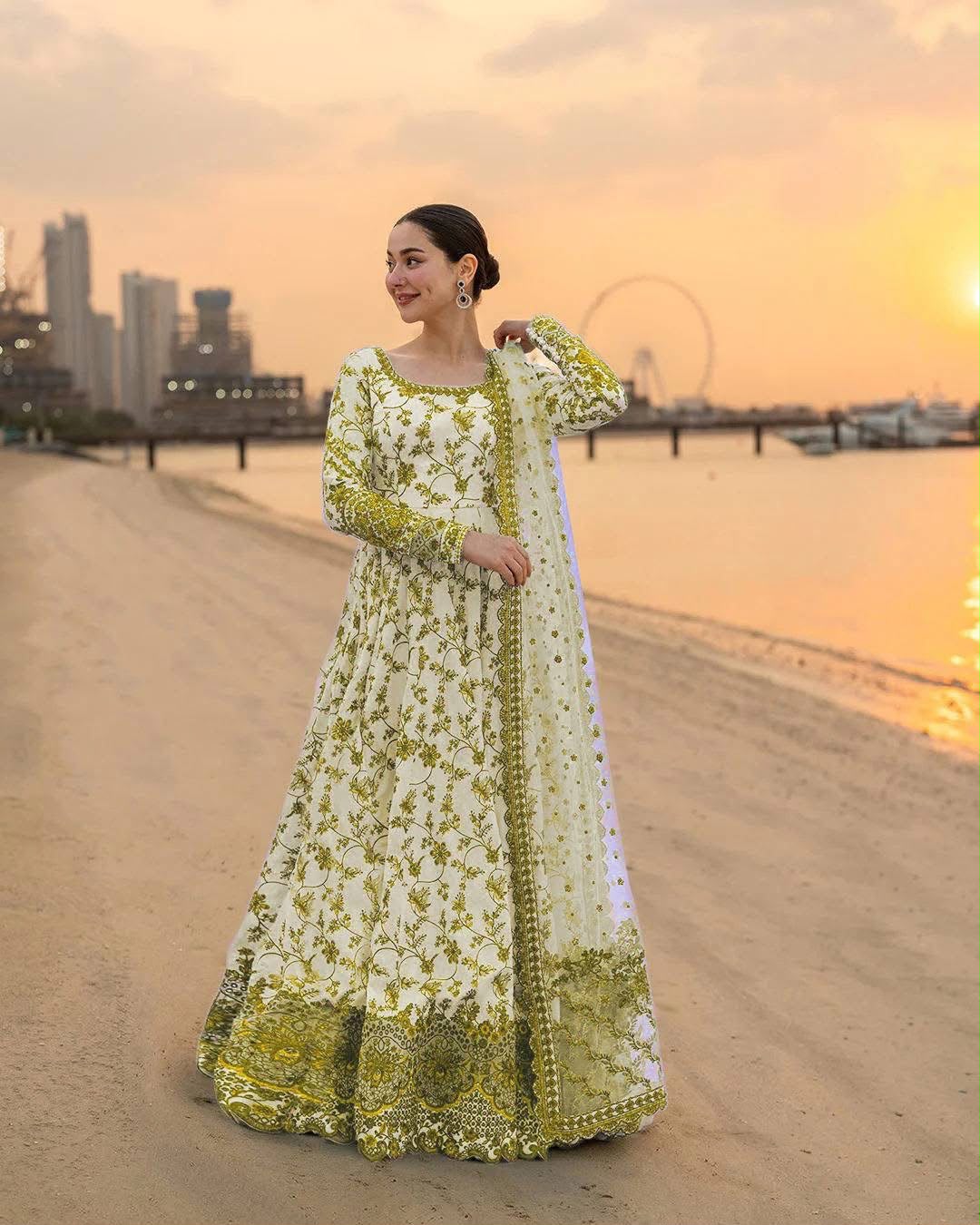 Viral yellow Color Banadora Maxi 3 Pc Digital Printed With Monar Duppata